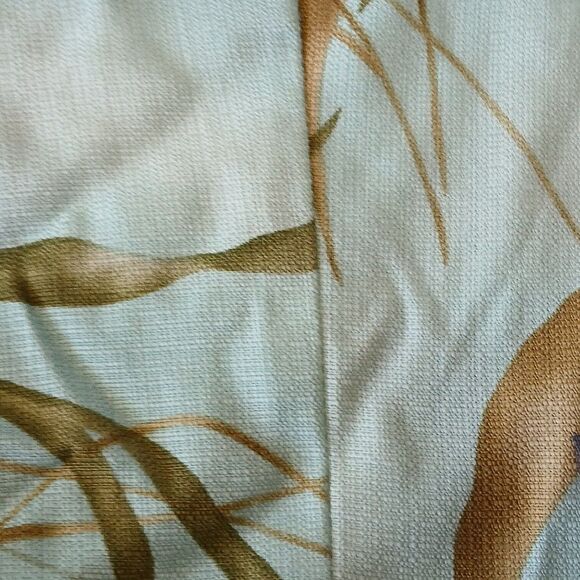 Caribbean Joe Womens Hawaiian Cropped Shirt- Tie Knot Crystal Blue-Floral MEDIUM - Picture 16 of 16